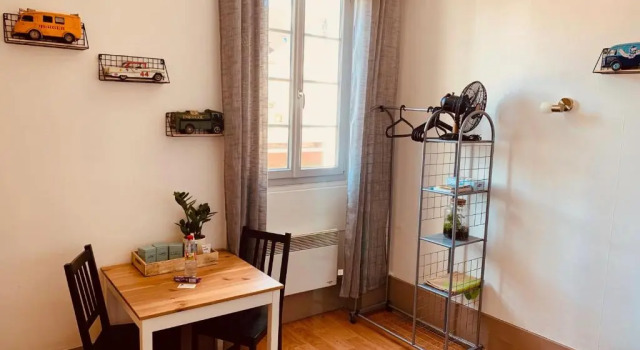 Студия Nos studios au centre ville à Dole