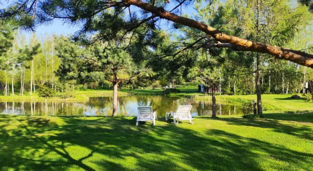 Kliukai, Buchen Sie Hotel Dubingiai 