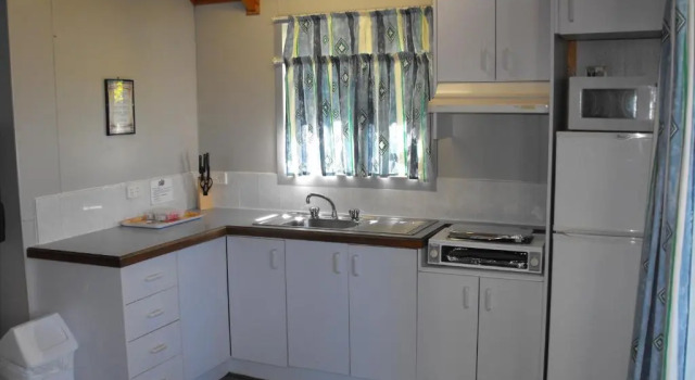 Семейный номер Standard с балконом Smugglers Cove Holiday Village