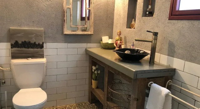 Deluxe chambre avec balcon Eili Suites