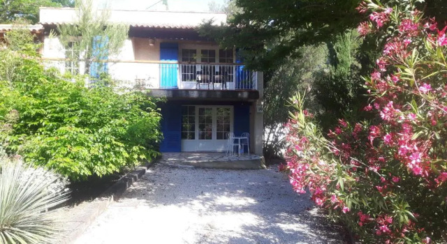 baraveou home in nature, Забронировать Отель Ла-Кадьер-д'Азюр Альпы
