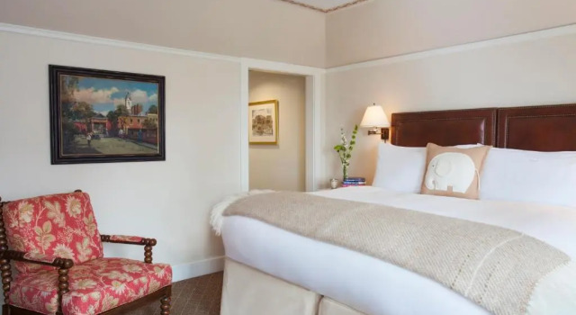 Двухместный номер Standard White Elephant Hotel