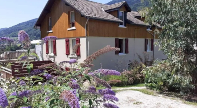 Коттедж Gite 3* de 10 pers avec vue sur montagnes