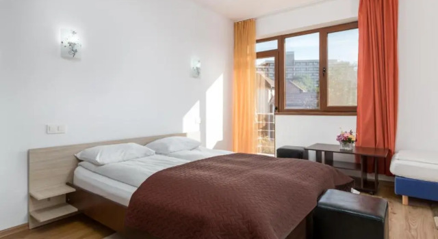 Vila Izvor, Prenota Hotel Baile Felix Bihor