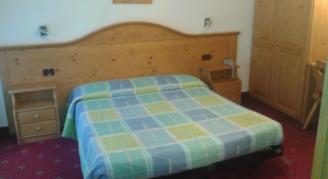 Hotel Garni Al Nardis, Забронировать Отель Каризоло Мадонна-ди-Кампильо