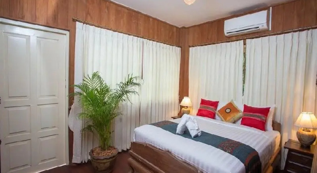 Вилла с 3 комнатами Baan Khun Nang Colonial Residence