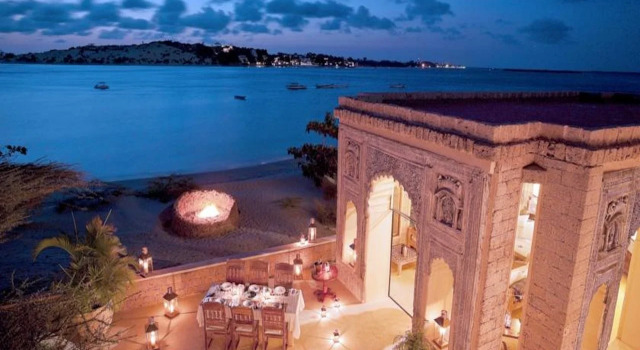 The Majlis Resort, Book Hotel Shela Coast Region