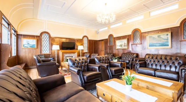 Almorah hotel
