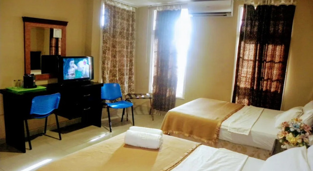 Standard Double room with balcony Hotel Meryland