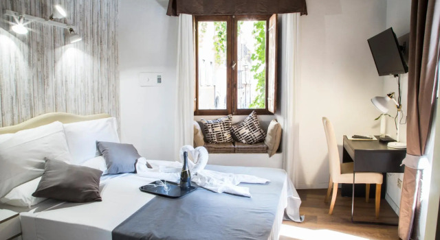 1 soveværelse i superior- dobbelt værelse med byudsigt Do-Do Navona Suites