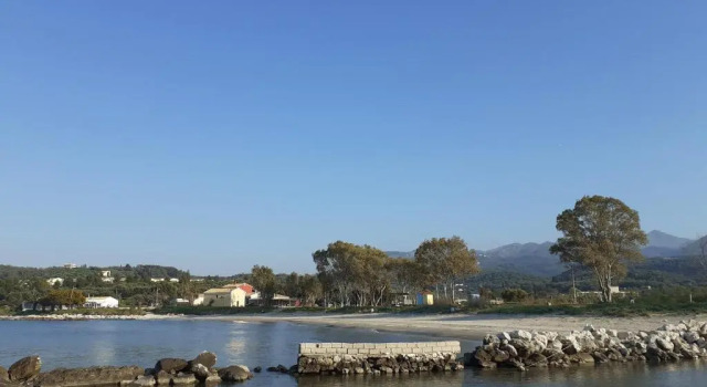 Студия Mandola Studio Perithia Corfu