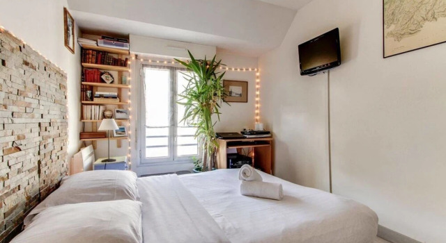 Bright 3BR Duplex Near Nation
