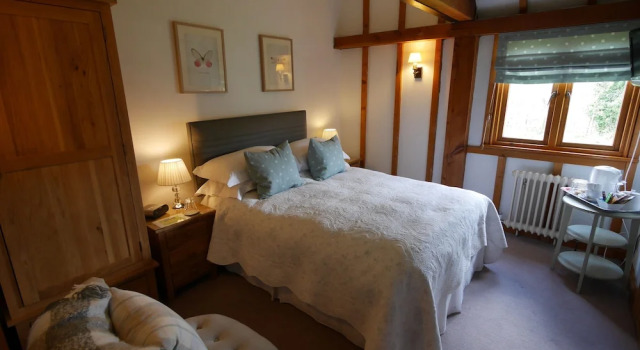 North Downs Barn, Rezervasyon Otel Merseyside otoparklı oteller, Otopark