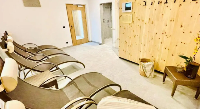 Appartements Zur Post, Rezerwuj Apartament Hotele w Tyrol z parkingiem, Parking