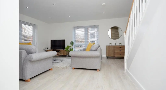 Luxury Duplex 2-Bed Apartment Fruit Market Marina