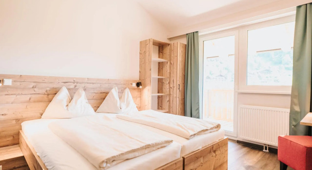 Номер Standard с видом на горы COOEE alpin Hotel Bad Kleinkirchheim