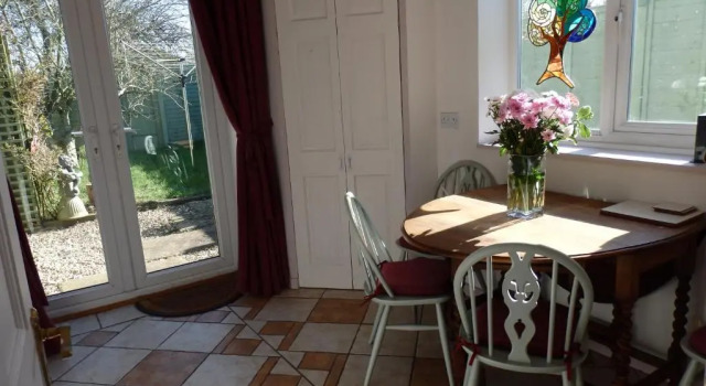 Rosehip Cottage, Buchen Sie Ferienhaus Somerton Somerset