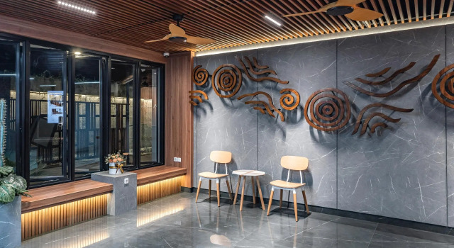 LOA Living Solo Baru