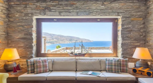 Villa Myrto, breathtaking Aegean view, 5' from Koundouros beach, Prenota Villa Hotel a Kea con piscina, Piscina