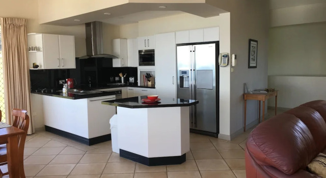 Вилла OceanScape Luxury Beachfront Villas