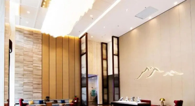 Echeng Hotel Sanming City Government RT-Mart, Book Hotel Hoteller i Sanming med parkering, Parkering