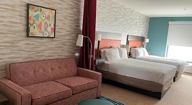 Четырёхместный люкс Home2 Suites By Hilton Hayward