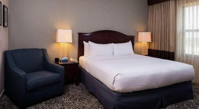 Номер с балконом Hilton San Antonio Hill Country