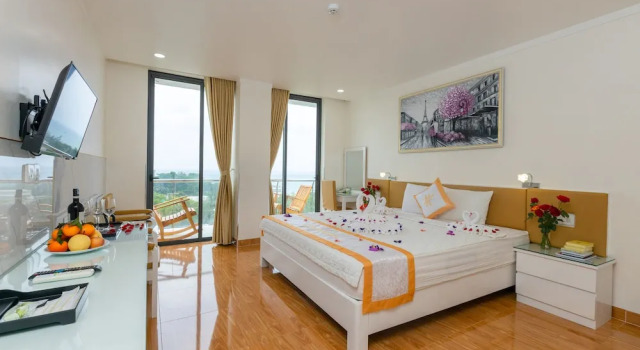 Двухместный номер Deluxe Phú Quốc Hotel