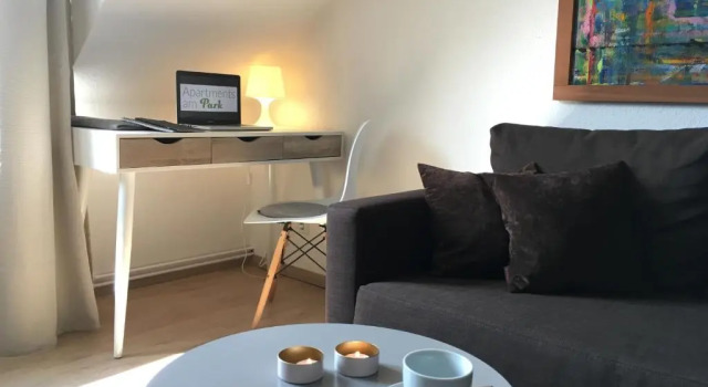 Apartments am Park, Prenota Appartamento Hotel a Garz con parcheggio, Parcheggio