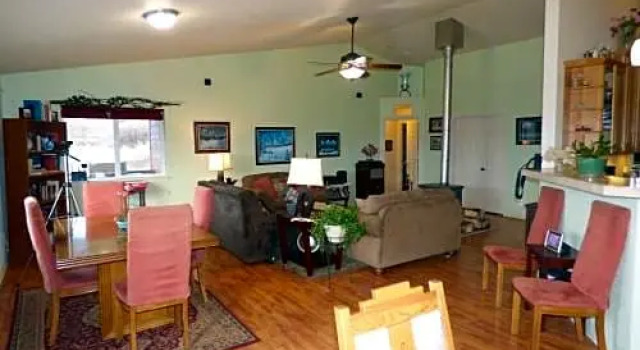 Crane's Rest Bed and Breakfast, Reserva ahora Hotel Hoteles en Alaska con aparcamiento, Aparcamiento