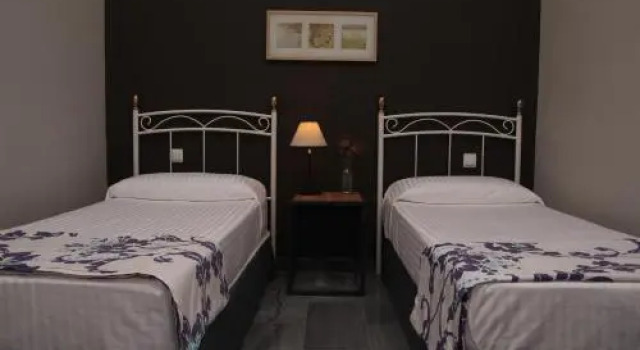 DreamsApt Curtidores 6 Suites AT, Забронировать Отель Отели Севильи 5 звезд, рядом с Монастырь Св. Паулы, 5*