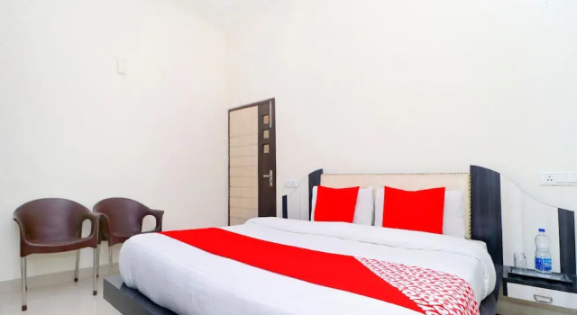 Номер Standard OYO 36854 Sangam Resort