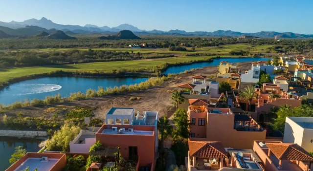Коттедж с 3 комнатами Casa Encantada 3 BR by Casago