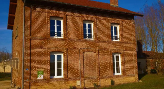 Gîte Yèvres-le-Petit, 6 pièces, 10 personnes - FR-1-543-17, Buchen Sie Hotel Mesnil-Saint-Pere 