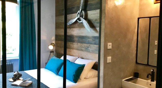 Двухместный номер Comfort с видом на сад LES ÉCRINS - B&B with jacuzzi