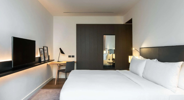 Двухместный номер семейный Deluxe Hilton Lake Como