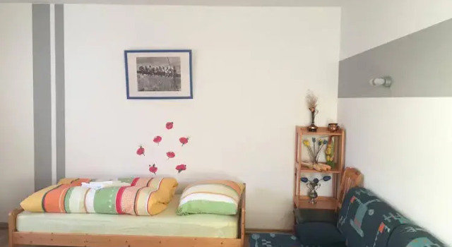 Apartment Hannover Messe, Забронировать Апартаменты/квартира Латцен Ганновер, рядом с Торговый центр "Лайне Центер Латцен"
