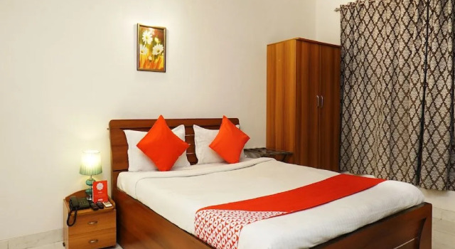 OYO 23239 10 Blossoms Service Apartments, Забронировать Апартаменты/квартира Отели штата Махараштры с завтраком, Завтраки