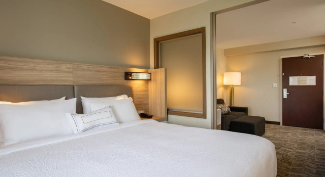 SpringHill Suites Orlando Altamonte Springs/Maitland, Varaa Hotelli Hotellit North Orlando aamiaisella, Aamiainen