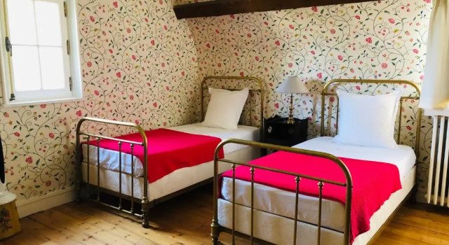 Le Donjon d'Anthon, Prenota Hotel Anthon Ain