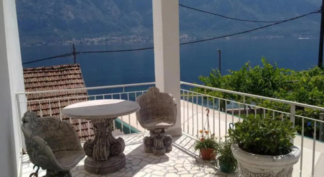 Standard Doppel Zimmer mit Balkon und mit Meerblick Seaside apartments and rooms