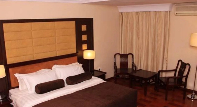 Owu Crown Hotel Ibadan