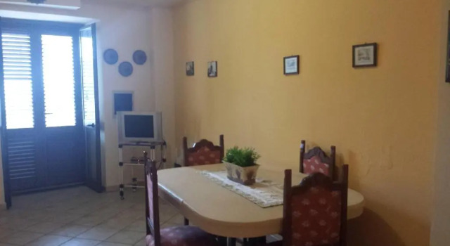 Апартаменты Цокольный этаж c 1 комнатой Appartamenti Centrali Giardini Naxos