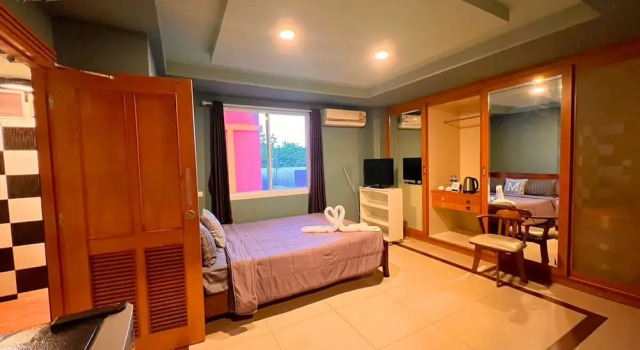 Номер Standard The Lodge Jomtien 9