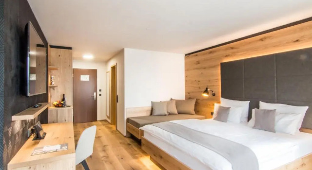 Номер Deluxe Wirthshof Hotel & Chalets