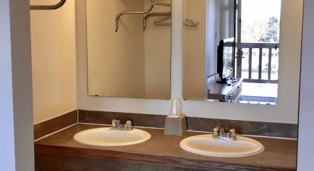 Номер Standard Sea-Tac Airport Value Inn