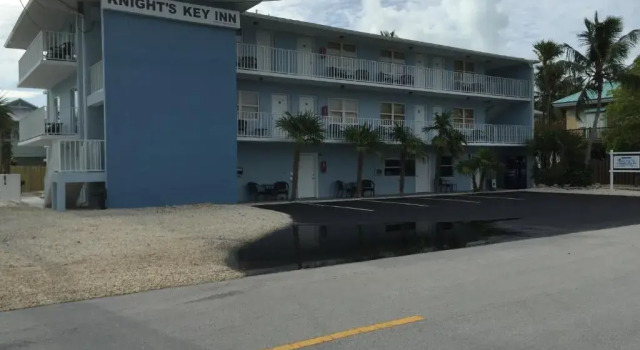 Knight's Key Suites