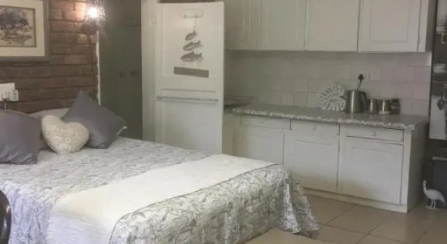 Номер Deluxe White River B & B
