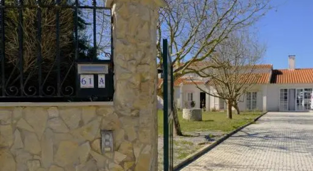 FreeSurfCamp, Book Hostel Hostels in Oeste, Hostel