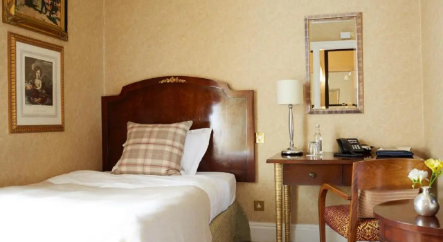 Номер Standard Castle House Hotel